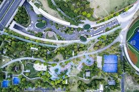 博彩行业的互联网化进程（博彩产业的线上化转型之路）